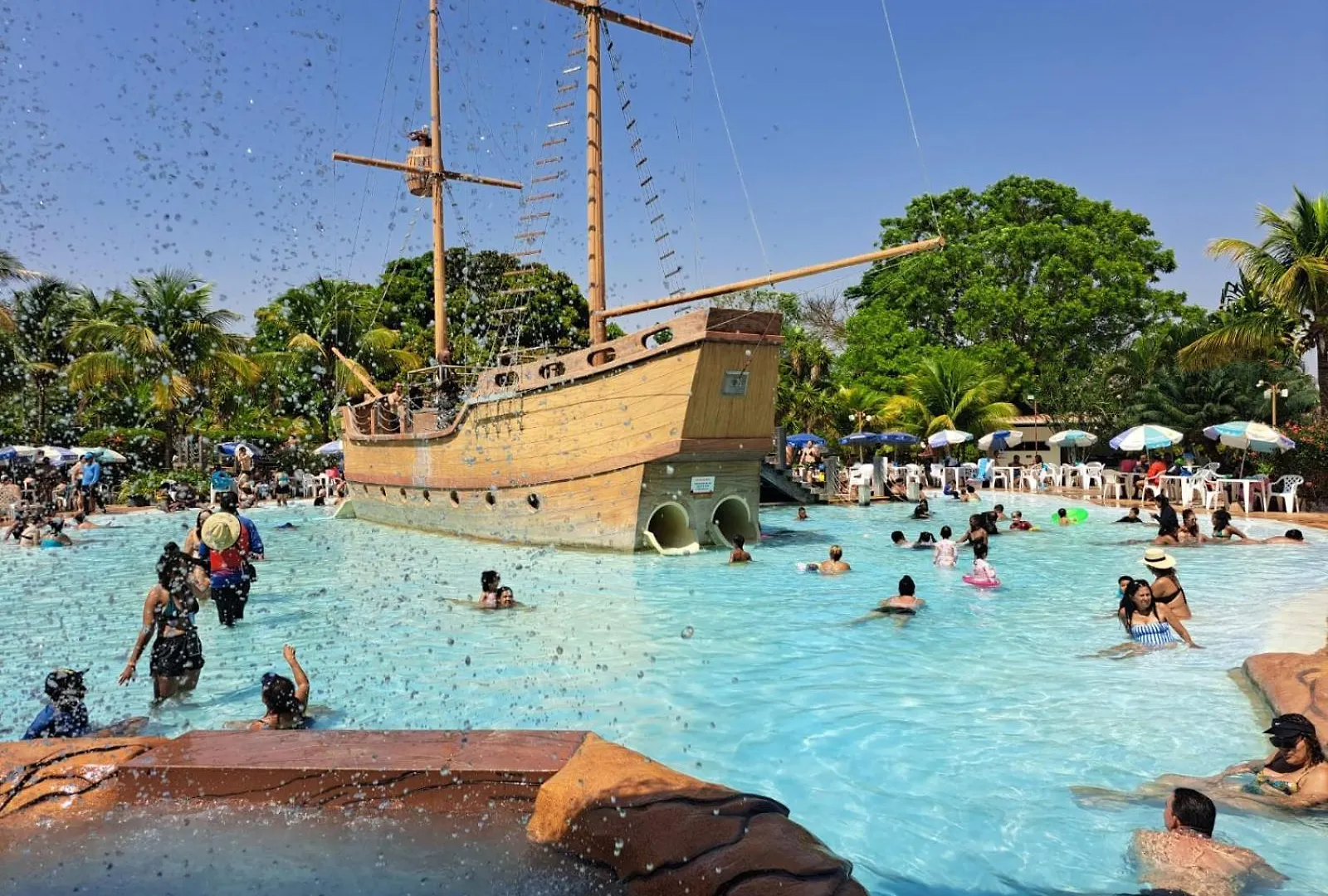Piazza Diroma Hotel - Acqua Park E Splash Caldas Novas